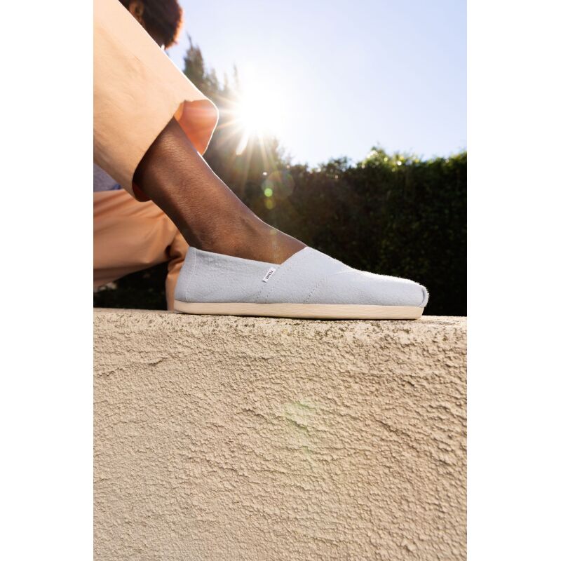 TOMS LINEN CREPE WOMEN'S ALPARGATA Light Blue