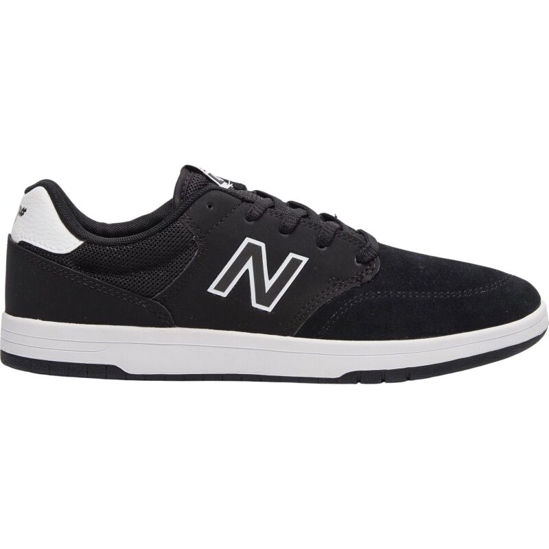 New Balance NM425 Juoda/Balta